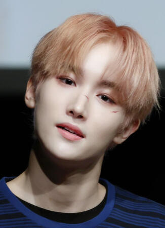 Hyuk (TEMPEST)